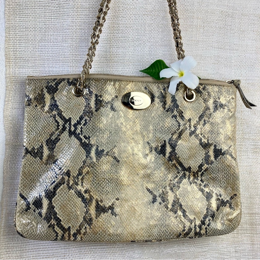 Dkny Leather Python Print Bag. - image 1